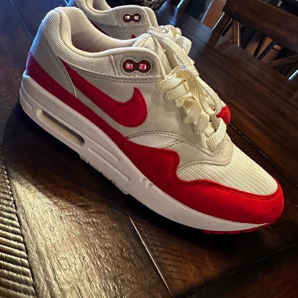 Nike Air Max 1 Anniversary White & University Red